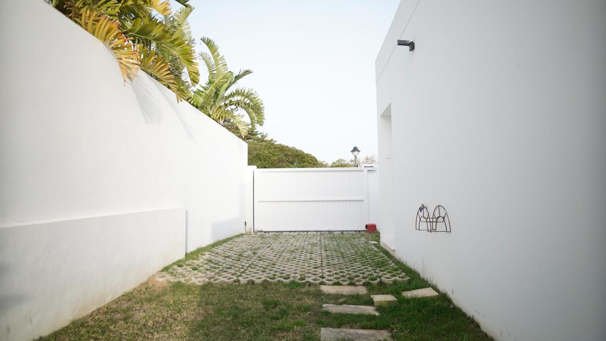 Villa Anyway Conil Un Lujo Frente Al Mar โกนิล เด ลาฟรอนเตรา ภายนอก รูปภาพ